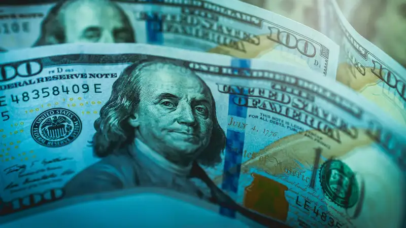 В Актау пытались незаконно вывезти из страны 116 тысяч долларов