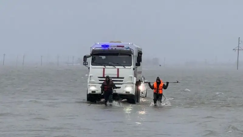 Паводки в Казахстане: что известно к этому часу