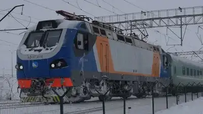 В КТЖ выделили отдельный поезд для эвакуации жителей Карагандинской области, фото - Новости Zakon.kz от 31.03.2024 03:40