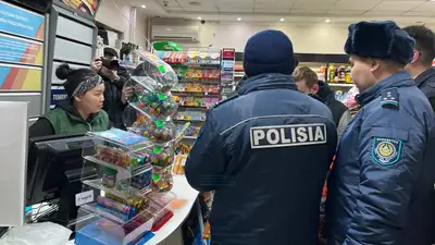 Полиция, рейд, магазин, Астана 