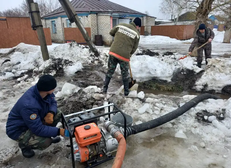 В СКО продолжают готовиться к приходу большой воды, фото - Новости Zakon.kz от 01.04.2024 17:55