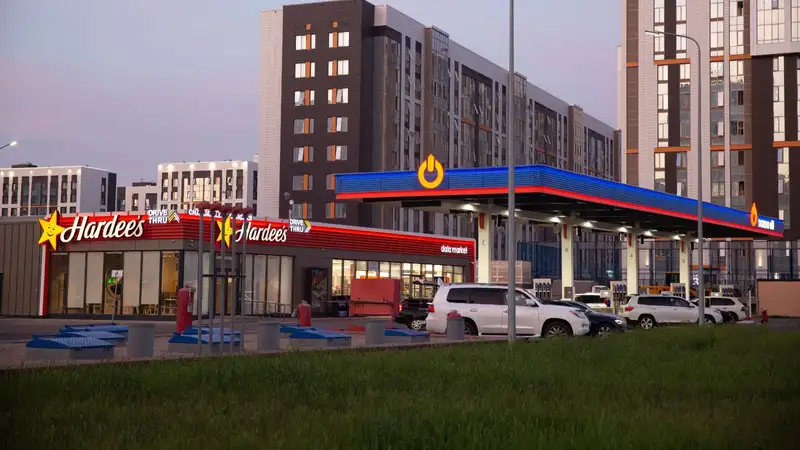 Крупнейшая сеть АЗС Qazaq Oil празднует 5-летие