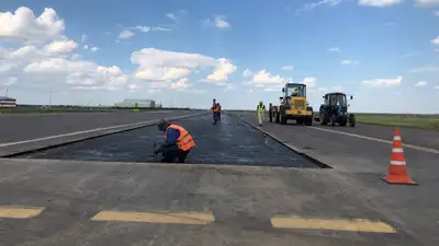 В Казахстане планируют увеличить расходы на реконструкцию и строительство дорог