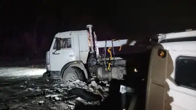 Два грузовых авто устроили ДТП со смертельным исходом на трассе &quot;Астана-Петропавловск&quot;
