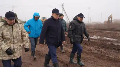 Ситуация стабильно сложная: Бозумбаев и Аринов посетили Акмолинскую область, фото - Новости Zakon.kz от 03.04.2024 18:21