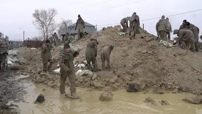МЧС: Свыше 135 населенных пунктов удалось спасти от затопления, фото - Новости Zakon.kz от 06.04.2024 21:36