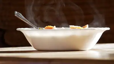 Специалисты рассказали, насколько на самом деле полезны супы, фото - Новости Zakon.kz от 07.04.2024 05:14