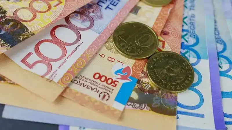 Единовременные выплаты уже начали получать пострадавшие от паводков