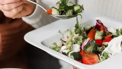 Азбука питания: почему нужно есть много углеводов, фото - Новости Zakon.kz от 08.04.2024 12:50