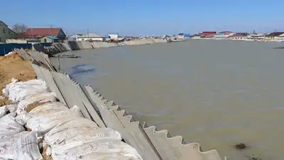 В каких областях Казахстана ограничили движение автотранспорта, фото - Новости Zakon.kz от 08.04.2024 07:42