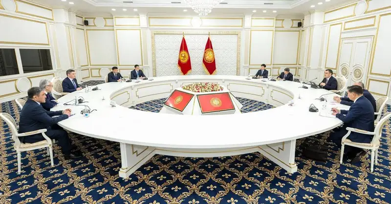 Для чего Бектенов отправился в Бишкек, фото — Новости Zakon.kz от 09.04.2024 12:44