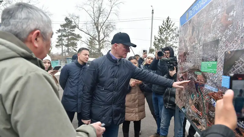 Роман Скляр поручил срочно эвакуировать жителей поселка Заречный в СКО, фото - Новости Zakon.kz от 09.04.2024 13:20