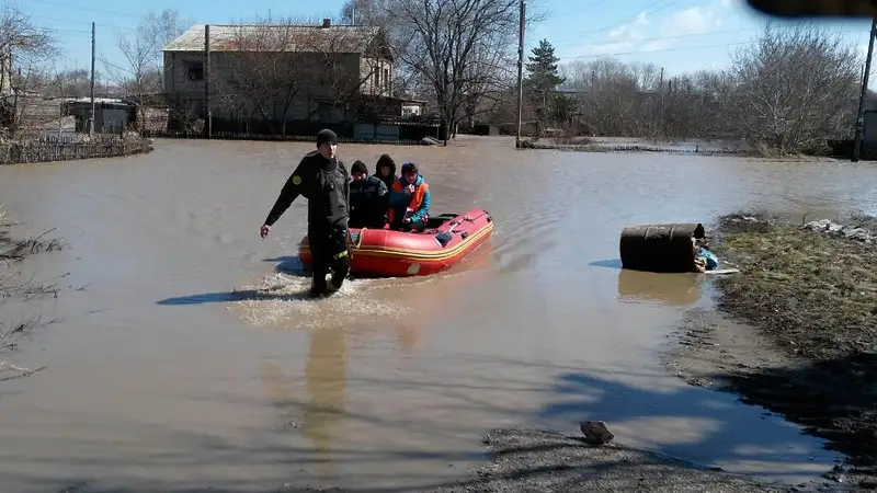 Как пострадавшим от паводков казахстанцам получить единовременную выплату в 100 МРП