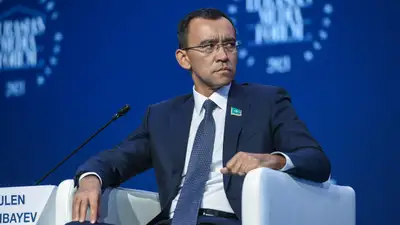 Маулен Ашимбаев: Не нужно делать выводы о всех госслужащих по примеру Бишимбаева, фото - Новости Zakon.kz от 11.04.2024 13:28