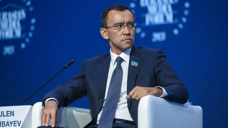 Маулен Ашимбаев: Не нужно делать выводы о всех госслужащих по примеру Бишимбаева