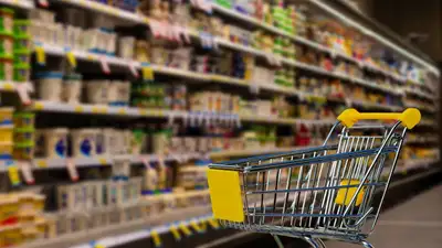 Бизнесмены завысили цены на продукты во время сильнейших паводков в стране , фото - Новости Zakon.kz от 11.04.2024 23:54