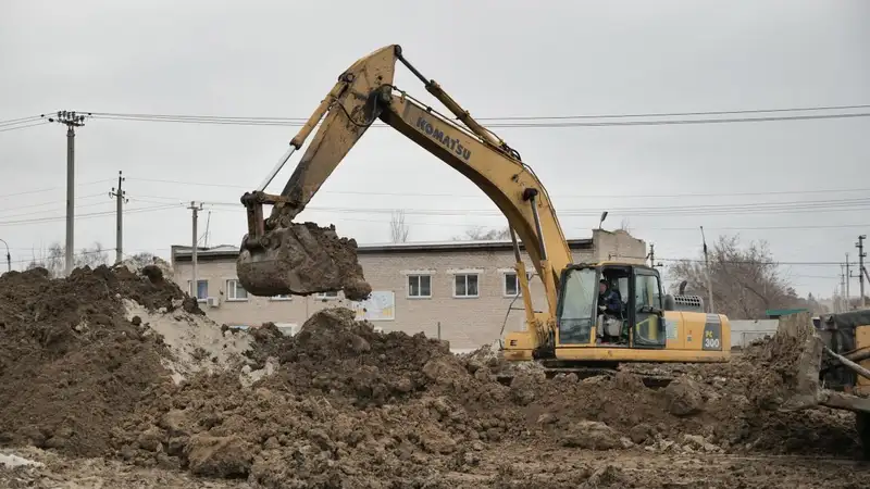 СКО, защитная дамба, Скляр, фото - Новости Zakon.kz от 11.04.2024 12:07