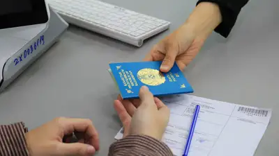 Пенсионерка с 1985 года проживала в Казахстане с паспортом СССР