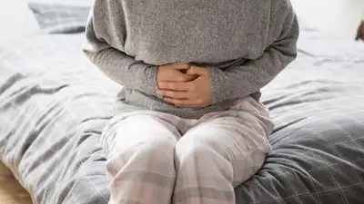 боль в животе, фото - Новости Zakon.kz от 13.04.2024 15:29