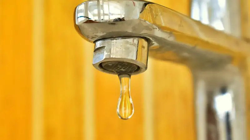 Вернулась и снова пропала: жители Петропавловска "уронили" напор воды