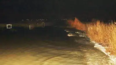 Уровень воды в реке Тобол у Кургана значительно вырос, фото - Новости Zakon.kz от 15.04.2024 07:29