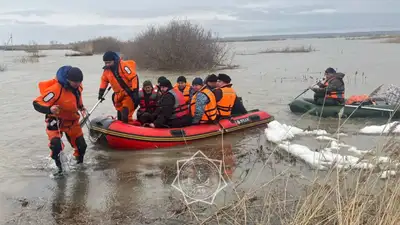 Более 108 тысяч человек эвакуировали из затопленных районов в Казахстане