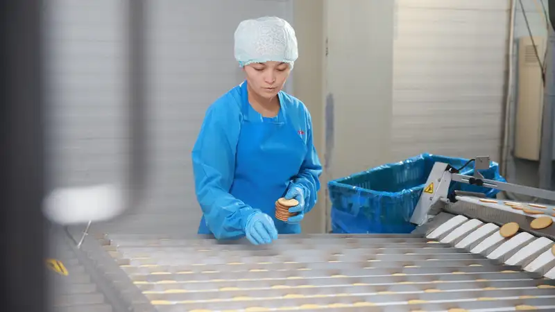 Как производится расчет сверхурочных часов и работы в выходные дни