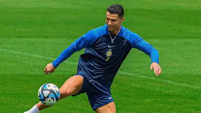 Футбол Дисквал 2 матча, фото - Новости Zakon.kz от 16.04.2024 10:49