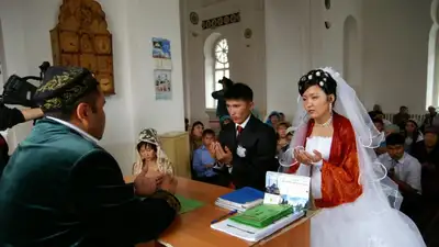 мечеть, Казахстан, мусульманский брак 