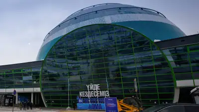 Аэропорт Астаны опубликовал данные об отмененных рейсах в Дубай, фото - Новости Zakon.kz от 17.04.2024 16:37