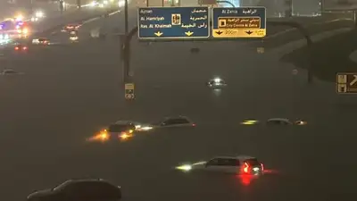 Дубай, сильный дождь, затопило