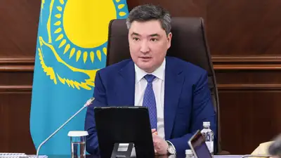 Олжас Бектенов, государственный служащий, Казахстан