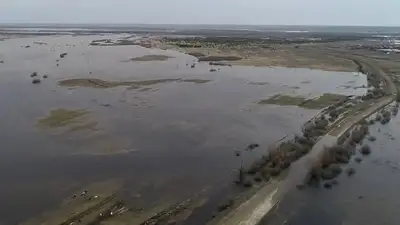 Уровень воды в реки Тобол в Кургане продолжает расти, объявлена эвакуация, фото - Новости Zakon.kz от 19.04.2024 04:33