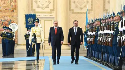 В Акорде состоялась церемония встречи президента Кыргызстана