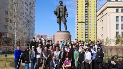 &quot;Киелі мекен&quot;: бойцы &quot;Жас Сарбаз&quot; поддержали массовую экоакцию, фото - Новости Zakon.kz от 19.04.2024 10:15