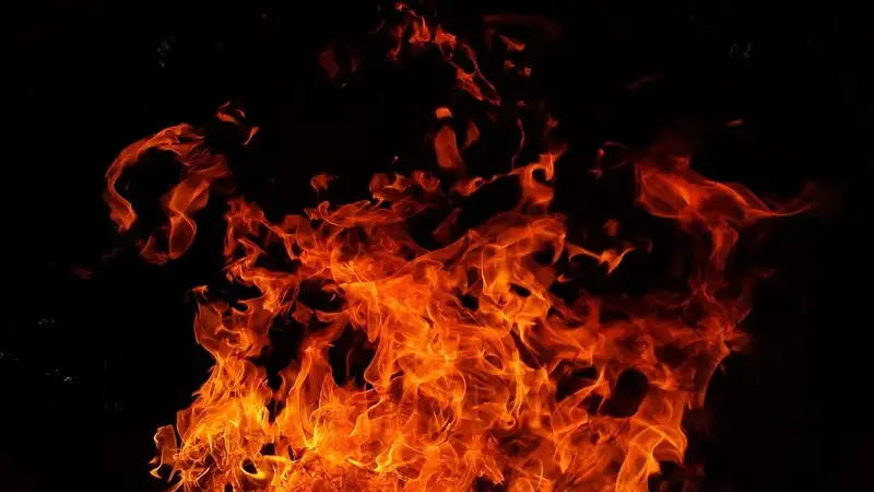 В Кокшетау спасли 88-летнюю пенсионерку