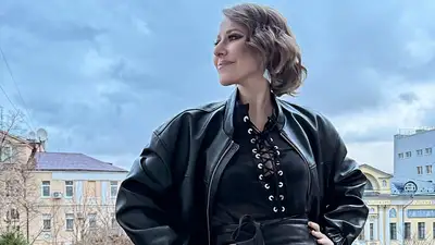 Ксения Собчак прилетела на суд по делу Куандыка Бишимбаева, фото - Новости Zakon.kz от 22.04.2024 14:50