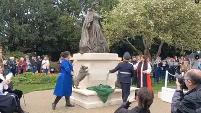 открытие памятника в Великобритании