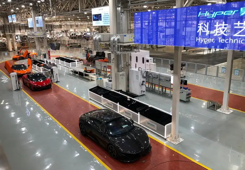 Путешествие в Гуанчжоу: GAC презентовал супер автоновинки, фото - Новости Zakon.kz от 29.04.2024 10:00