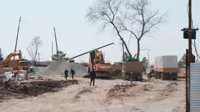 Застройщиков наказали за вынос грязи на улицы в Астане 