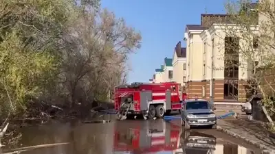 Уровень воды в реке Урал у Оренбурга значительно снизился, фото - Новости Zakon.kz от 23.04.2024 08:29