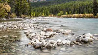 Ситуация на реке Урал в Атырауской области не улучшается: вода медленно, но прибывает