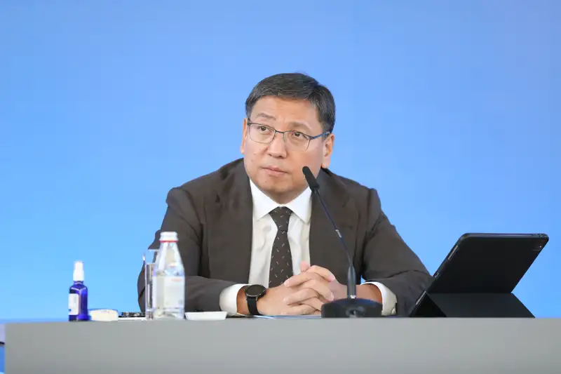 Акимат Алматы предупредил о фейковой рассылке от имени Ерболата Досаева