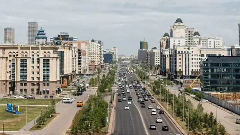 Олжас Бектенов похвалил акима Астаны