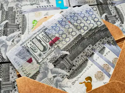 Тенге, деньги, коррупция, взятка, Казахстан