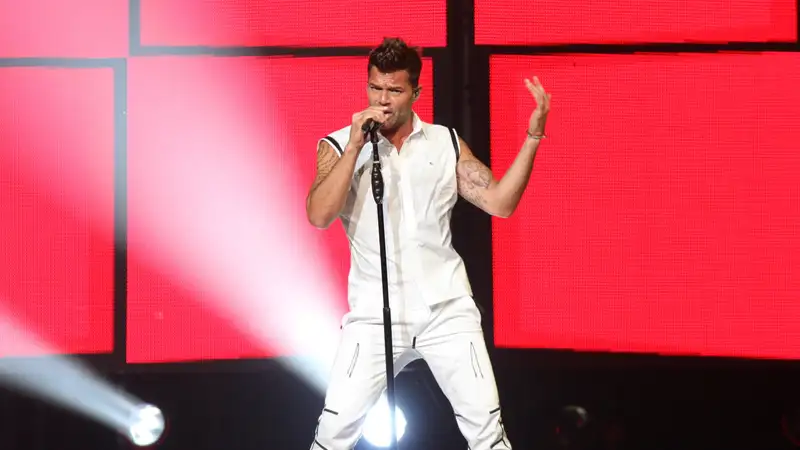 Рики Мартин опубликовал редкие кадры старших сыновей-близнецов