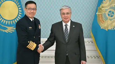Токаев провел встречу с министром обороны Китая, фото - Новости Zakon.kz от 25.04.2024 17:38