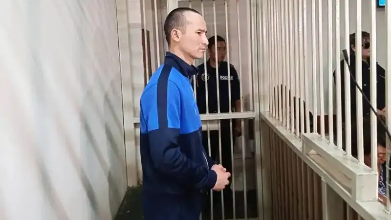 ДТП с автобусом в Алматы: прокурор запросил 8 лет тюрьмы для подсудимого