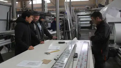 Аким Усть-Каменогорска: наша задача – помогать представителям малого и среднего бизнеса, фото - Новости Zakon.kz от 28.03.2024 10:23