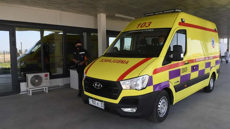 Ребенок выпал из окна пятого этажа жилого дома в Актау